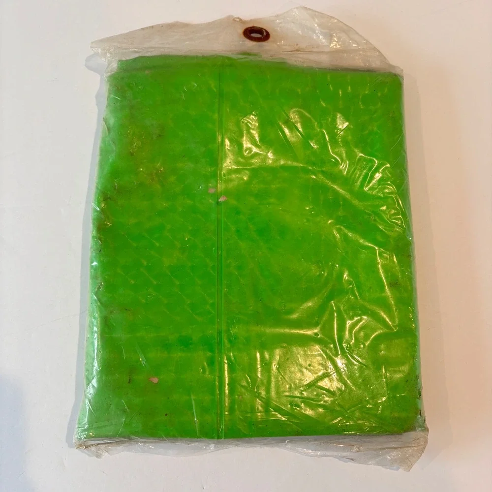 Vintage American Camper Pillowed Air Mattress Green Inflatable Pool Float Heavy
